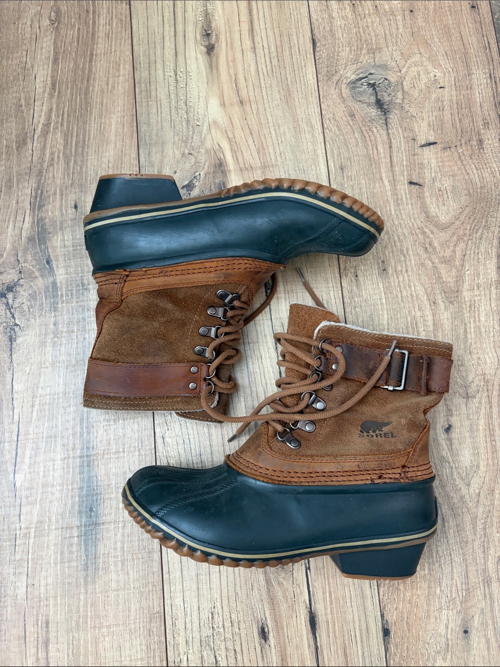 Sorel Brown Suede & Black Rubber Lace-Up Women's Duck Boots